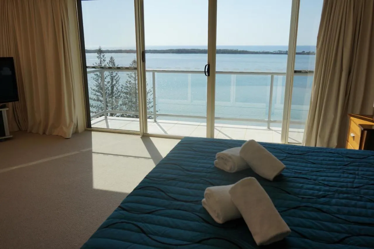 Moorings Beach Resort Caloundra